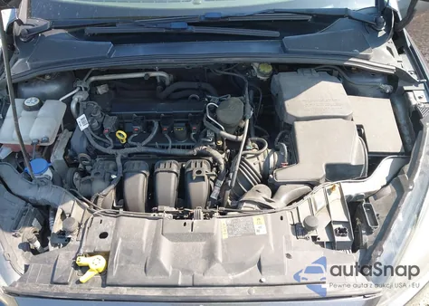 2015 Ford Focus Se z USA, uszkodzony, nr VIN 1FADP3F28FL209796